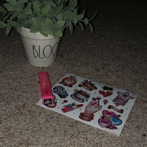 Jeffree Star velour liquid lipstick and stickers